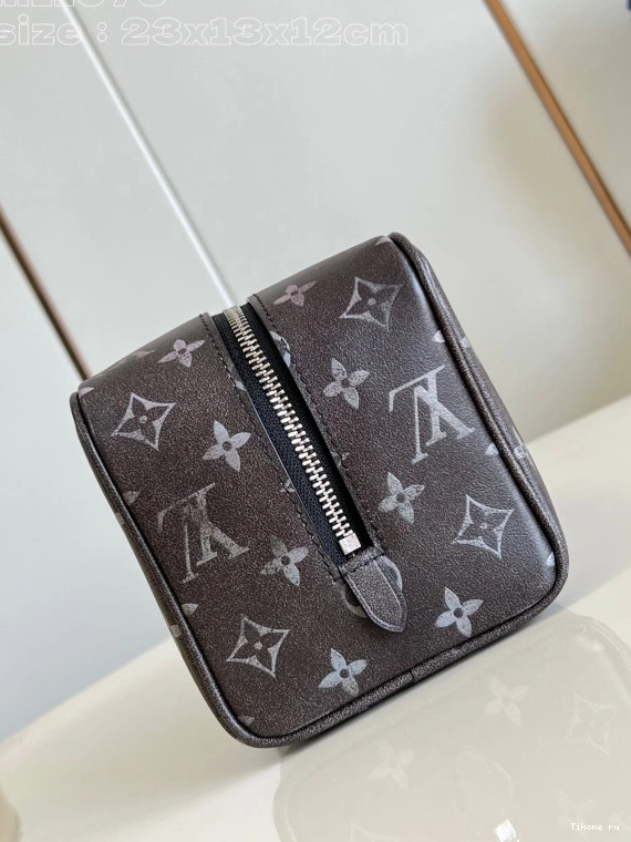 Cheap KIT VUITTON bag-23*13*12CM LOCKER LOUIS DOPP 0802